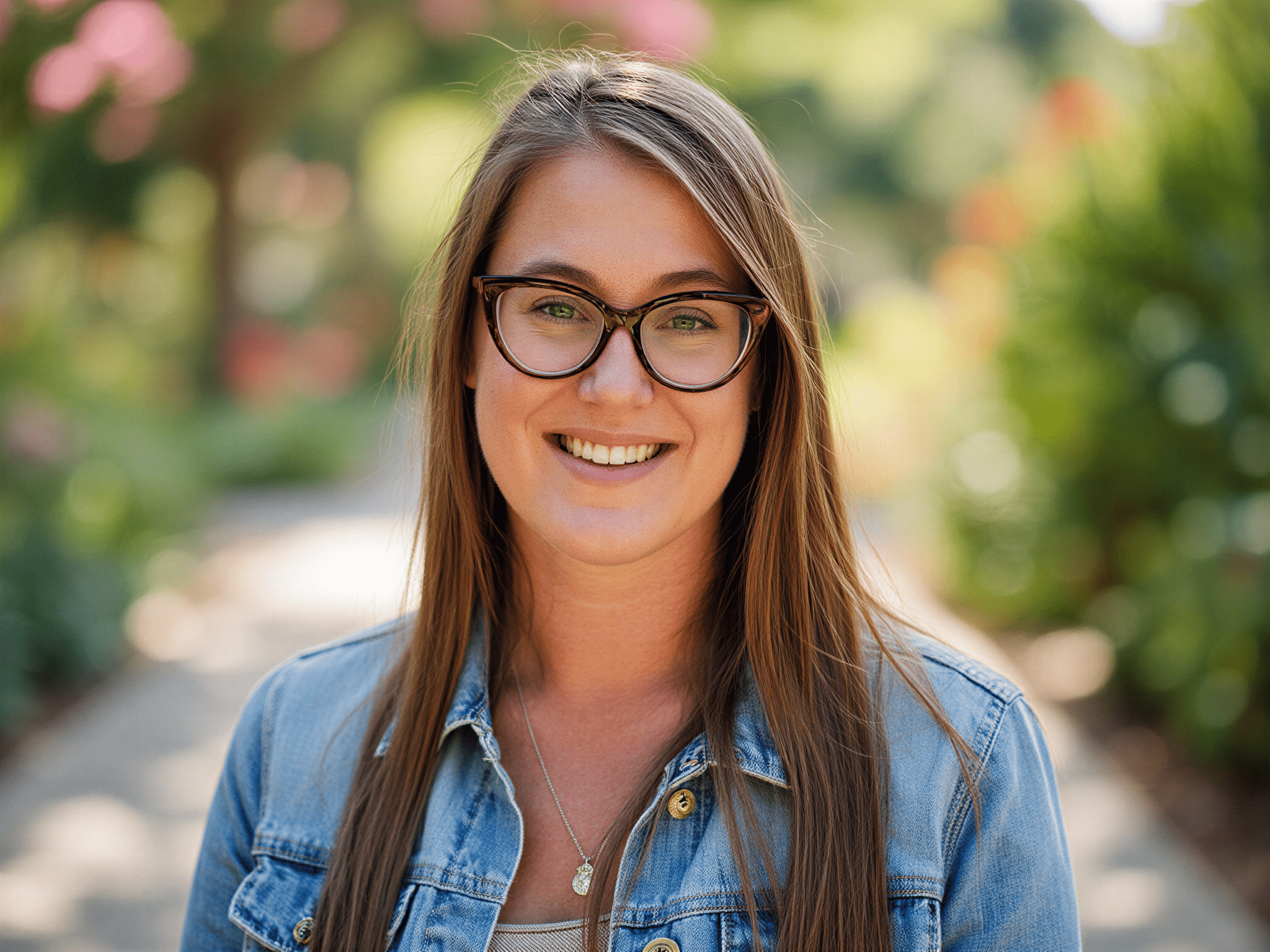 Rachel Whitman Headshot